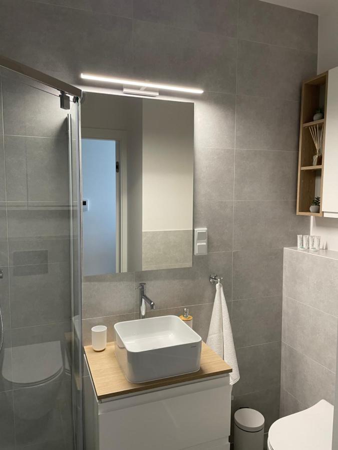 Cubus Nest Apartment Warsawa Bagian luar foto